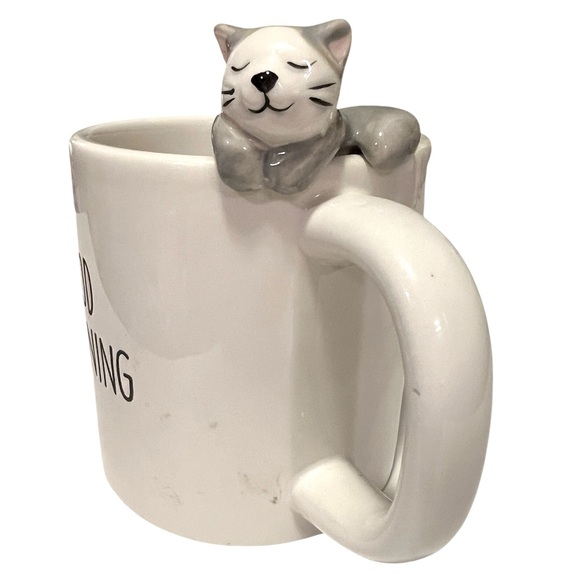 ECCOLO Good Meowing Coffee Mug with 3D Gray Cat Resting on the Edge - Picture 4 of 12